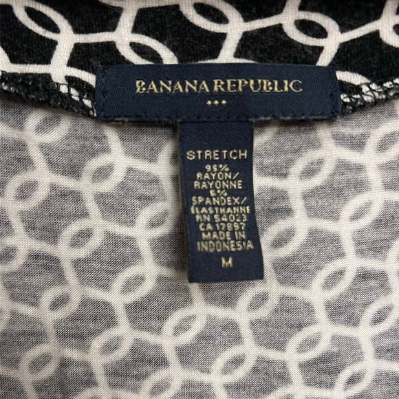 Banana Republic M Black White Chain Flutter Sleeve Blouse - Picture 2 of 10